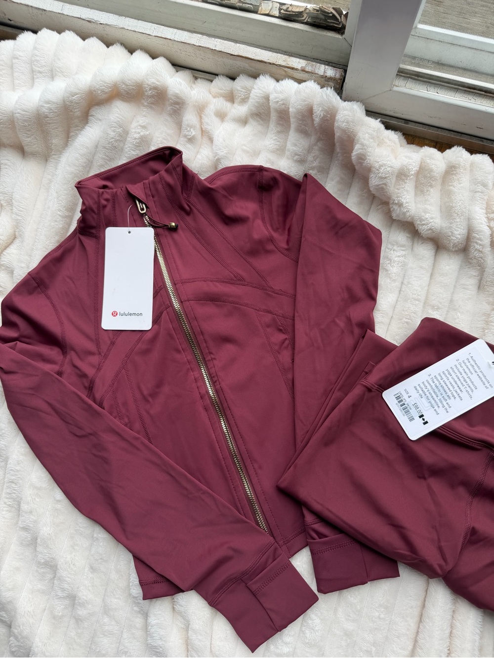 lululemon Define Jacket Burgundy Size 4 NWT